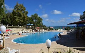 Ahilea Hotel - Free Pool Access Balcic Exterior photo