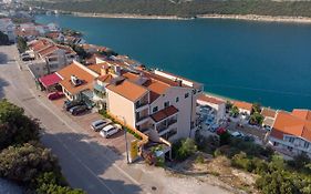 Hotel Adria Neum Exterior photo