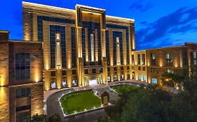 Ani Grand Hotel Erevan Exterior photo