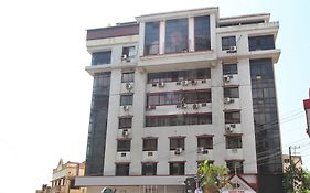 Oyo 10632 Hotel Brigade Royal Mangalore Exterior photo