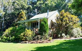 Bendles Cottages Maleny Exterior photo