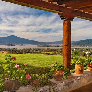 Eco Hotel Ixhi Pátzcuaro Exterior photo