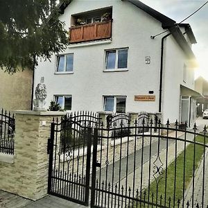 Ubytovanie U Jozefa / Strba Apartment Exterior photo