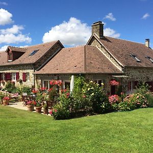 Clos De La Haute Riviere Bed & Breakfast La Fresnaye-au-Sauvage Exterior photo