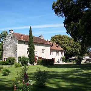 Domaine Du Noble Bed & Breakfast Saint-Jean-de-Thurac Exterior photo