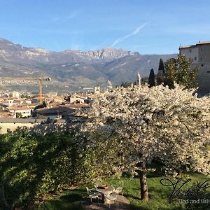 Vista Castello Bed & Breakfast Rovereto  Exterior photo