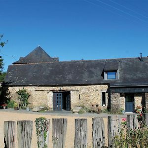 Le Chene Creux Bed & Breakfast Sucé Exterior photo