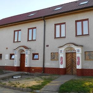 Penzion Imrichovi Hotel Moravská Nová Ves Exterior photo