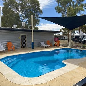 Broken Hill Tourist Park Hotel Exterior photo