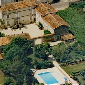 Gite Le Bonheur Villa Hiersac Exterior photo