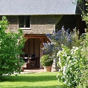 Bergerie De La Moutonniere Bed & Breakfast Le Pin  Exterior photo