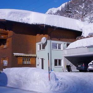 Haus Konzett Hotel Klosterle am Arlberg Exterior photo