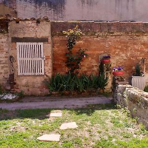 Auberge Des Chemins Hotel Moissac Exterior photo