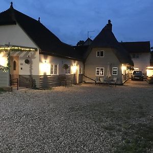 Old Thatch Bambers Green Hotel Takeley Exterior photo