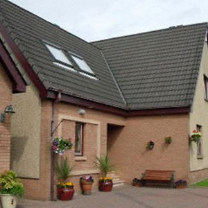 Coralinn Bed & Breakfast Stirling Exterior photo