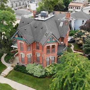 Historic Webster House Bed And Breakfast Inn Bay City Exterior photo