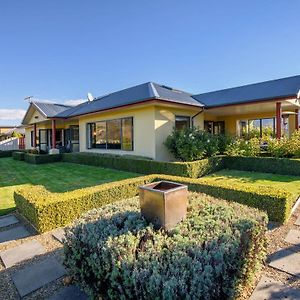 Kawarau Bay View - Cromwell Holiday Home Exterior photo