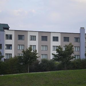 Hotel Cavalieri Pinerolo Exterior photo