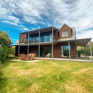 Stunning Panoramic Lake Hawea Views 5 Bedrooms Exterior photo