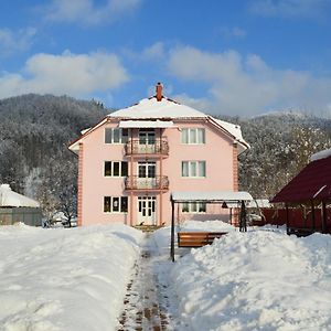 Kotej Lubov Apartment Solociîn Exterior photo