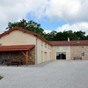 Gîte Chez ANTONIN Villeneuve-Lecussan Exterior photo