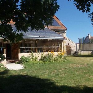 Ferme Eco-Restauree Avec Jardin, Jeux Enfants Et Parking Pres De Neris Les Bains - Fr-1-489-40 Villa Blomard Exterior photo