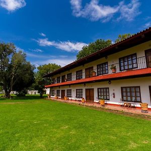 Hosteria San Felipe Hotel Pátzcuaro Exterior photo