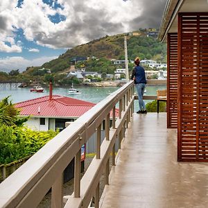 Moeraki Beach Motels Exterior photo