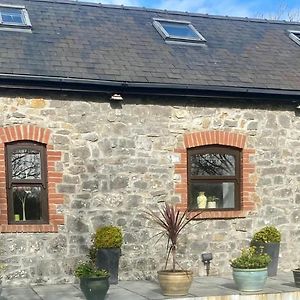 The Old Stables Villa Swansea Exterior photo