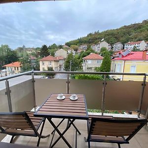 Coziness And Comfort In The Old Town Apartment Veliko Tărnovo Exterior photo