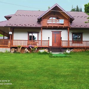 Pid Yasenem Hotel Verhovîna Exterior photo