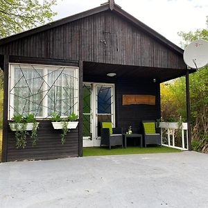 Het Hongaarse Vissershuisje Dunaszekcso Exterior photo