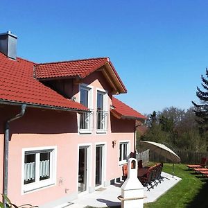 Ferienhaus Am Waldrand Villa Breitenbrunn  Exterior photo