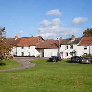 Luxury 1 Bed Cottage With Hot Tub And Log Burner Great Massingham Exterior photo