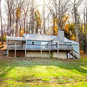 Evergreen Getaway Fire Pit And Wood Fireplace Villa Townsend Exterior photo