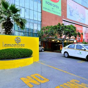 Lemon Tree Hotel, East Delhi Mall, Kaushambi Ghaziabad Exterior photo