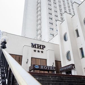 Hotel Mir Kiev Exterior photo