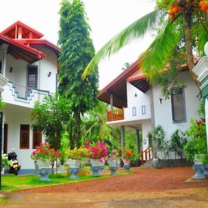 Canal Villa Bentota Exterior photo