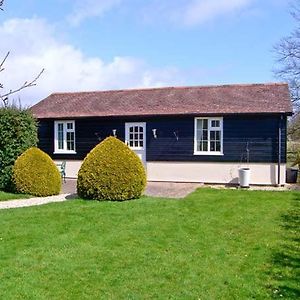 The Bothy Villa Lymington Exterior photo