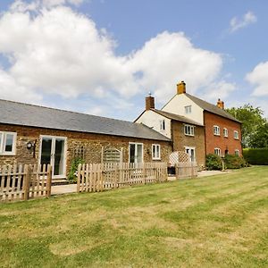 Ash Barn Villa Daventry Exterior photo