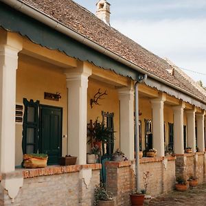 Tradicionalna Kuca Biljkinog Oca Villa Lug Exterior photo