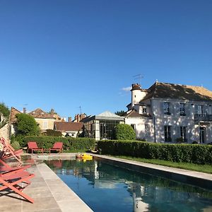 Clos Saint Nicolas Bed & Breakfast Neauphle-le-Château Exterior photo