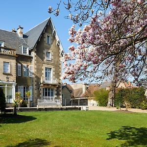 Le Clos De Bourgogne Hotel Moulins  Exterior photo