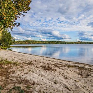 The Maine Lake House With An Amazing Sand Beach! Unity Exterior photo