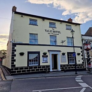 The Vale Hotel Cricklade Exterior photo