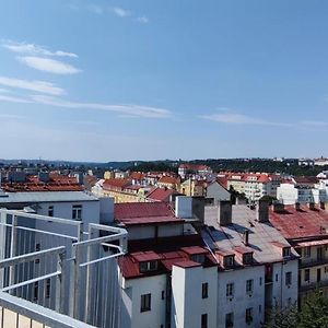 Penthouse # 81 With Panoramic City View In Elite Rezidence With Free Parking Praga Exterior photo