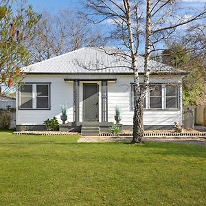 Ronelle Cottage Berrima Exterior photo