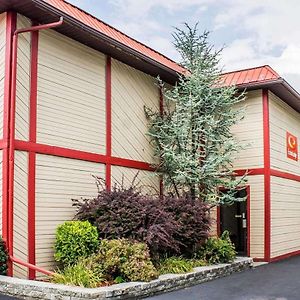 Econo Lodge Scranton Near Montage Mountain Exterior photo