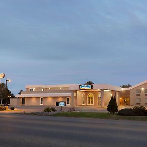 Howard Johnson By Wyndham Billings Hotel Exterior photo