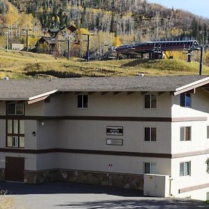 Storm Meadows At Christie Base Hotel Steamboat Springs Exterior photo